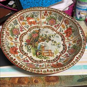 Vintage England Daher decorative bowl